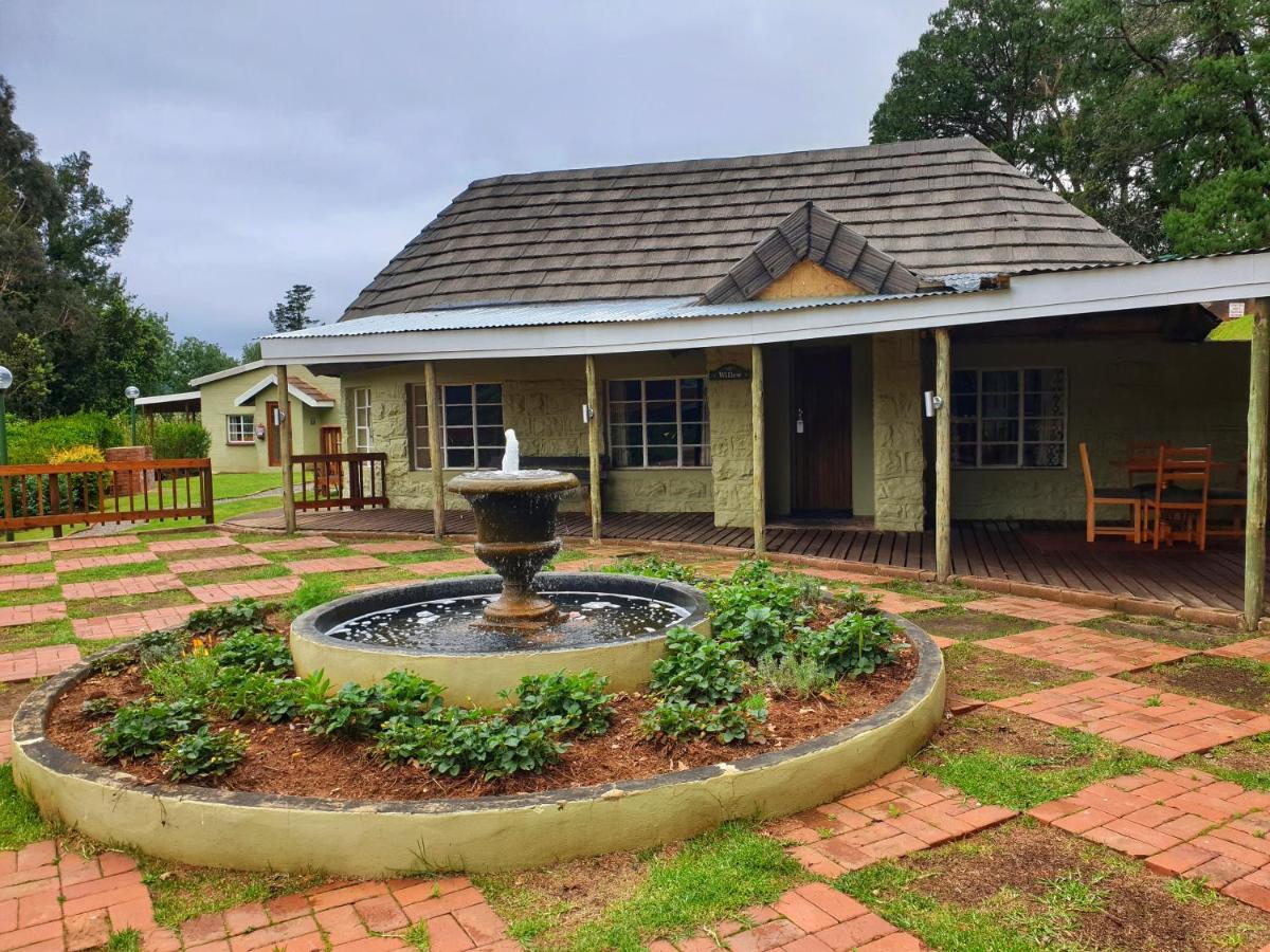 Gooderson Leisure Mountain View Cottages Self Catering And Timeshare Resort Drakensberg Garden Dış mekan fotoğraf