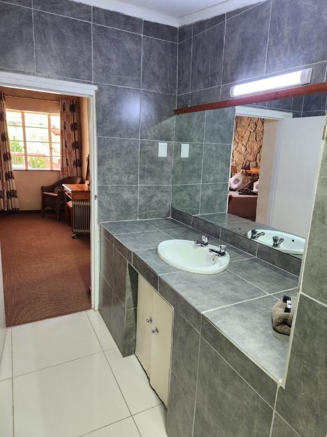 Gooderson Leisure Mountain View Cottages Self Catering And Timeshare Resort Drakensberg Garden Dış mekan fotoğraf