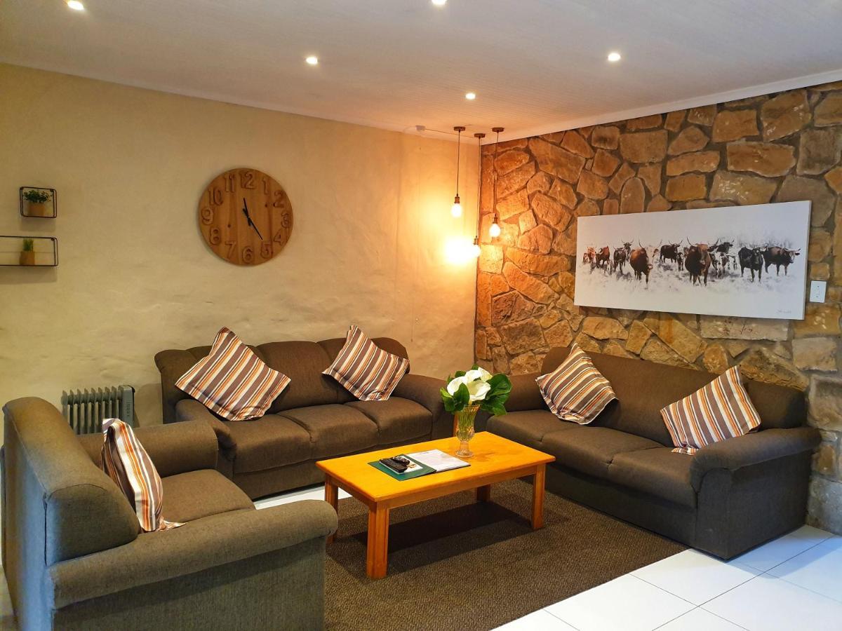 Gooderson Leisure Mountain View Cottages Self Catering And Timeshare Resort Drakensberg Garden Dış mekan fotoğraf